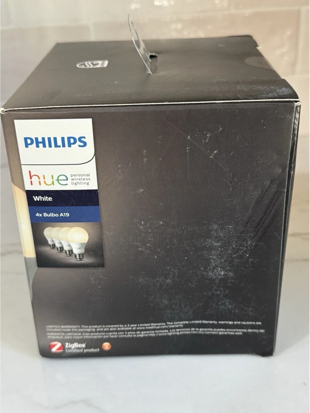 Philips Hue White A19 / E26 Smart LED Bulb (4-Pack) 4 x 9.5W White
